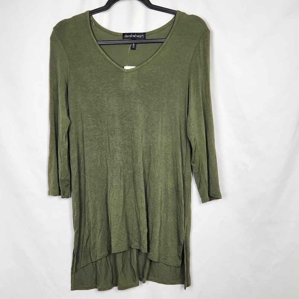 NWT Derek Heart V-Neck Top Womens Medium Sage Green‎ 3/4 Length Sleeve Tunic